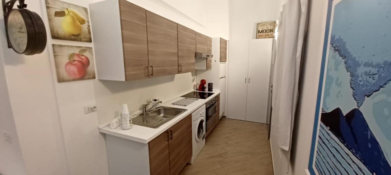 Residenza Plebliscito Apartment เนเปิลส์ ภายนอก รูปภาพ